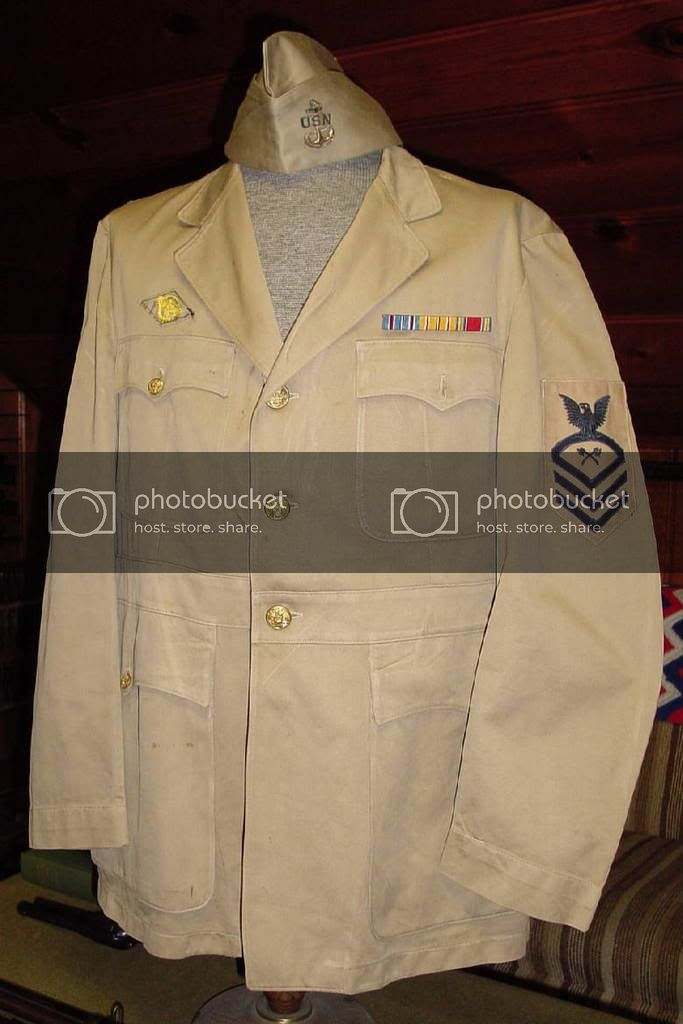KHAKI-1.jpg