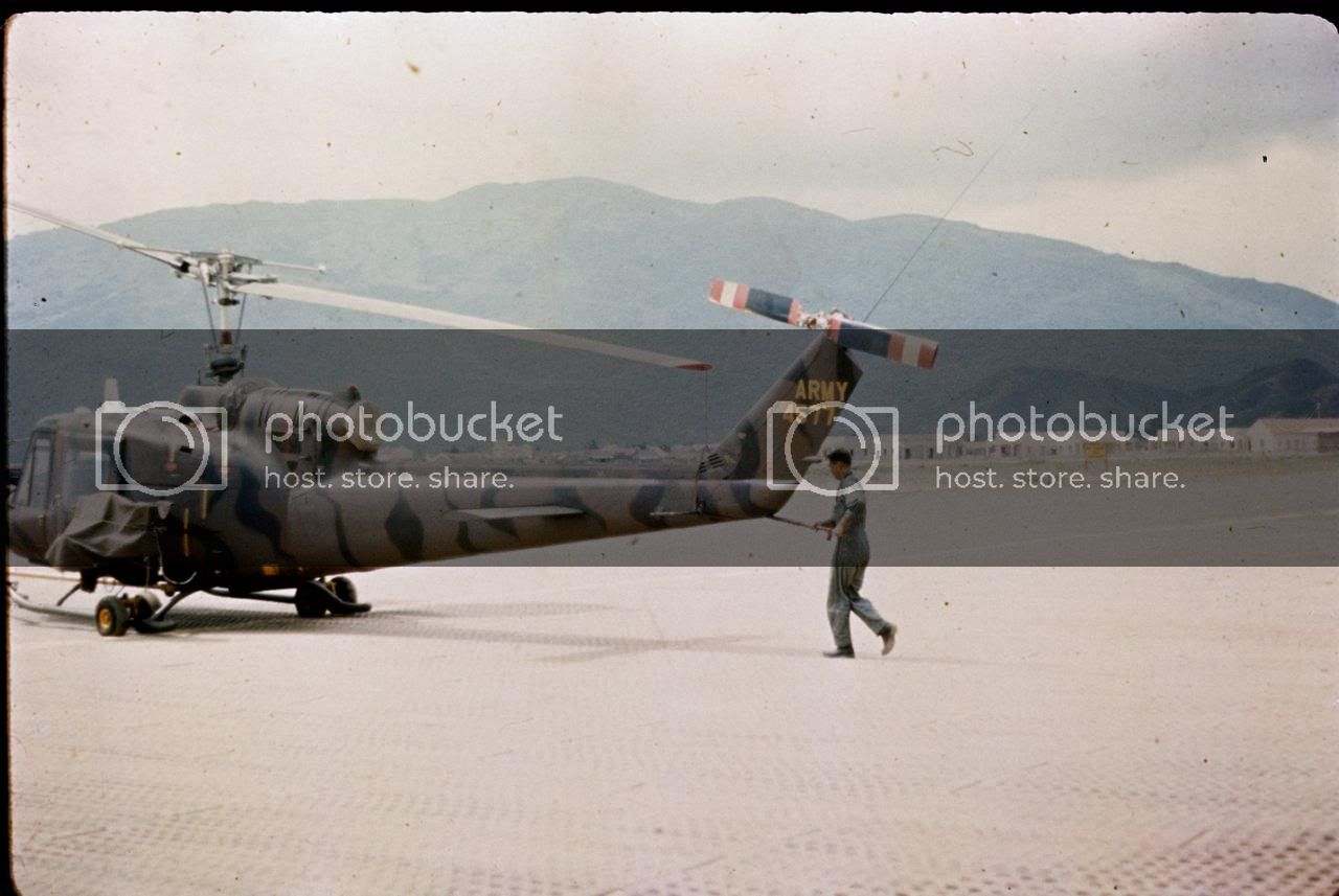 UH-1422_1280x857.jpg