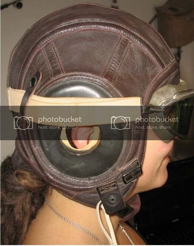 helmet1-1.jpg