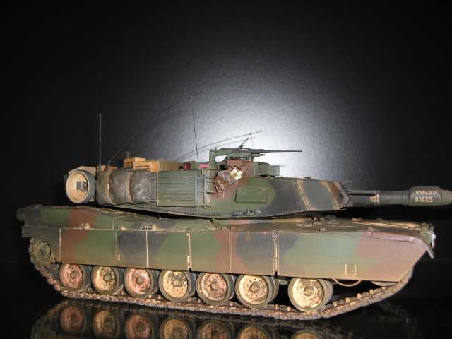 modell010vhsh.jpg