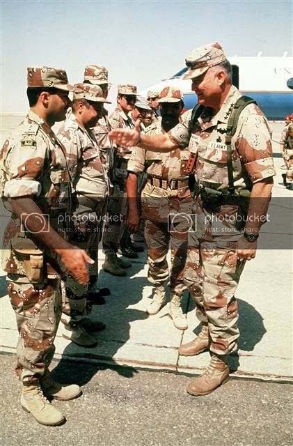 First Gulf War hat wear - CAMOUFLAGE UNIFORMS - U.S. Militaria Forum