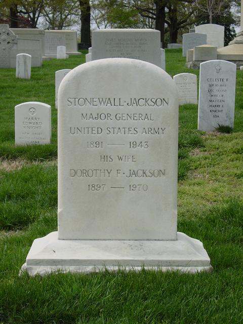 stonewall-jackson-gravesite-photo-august