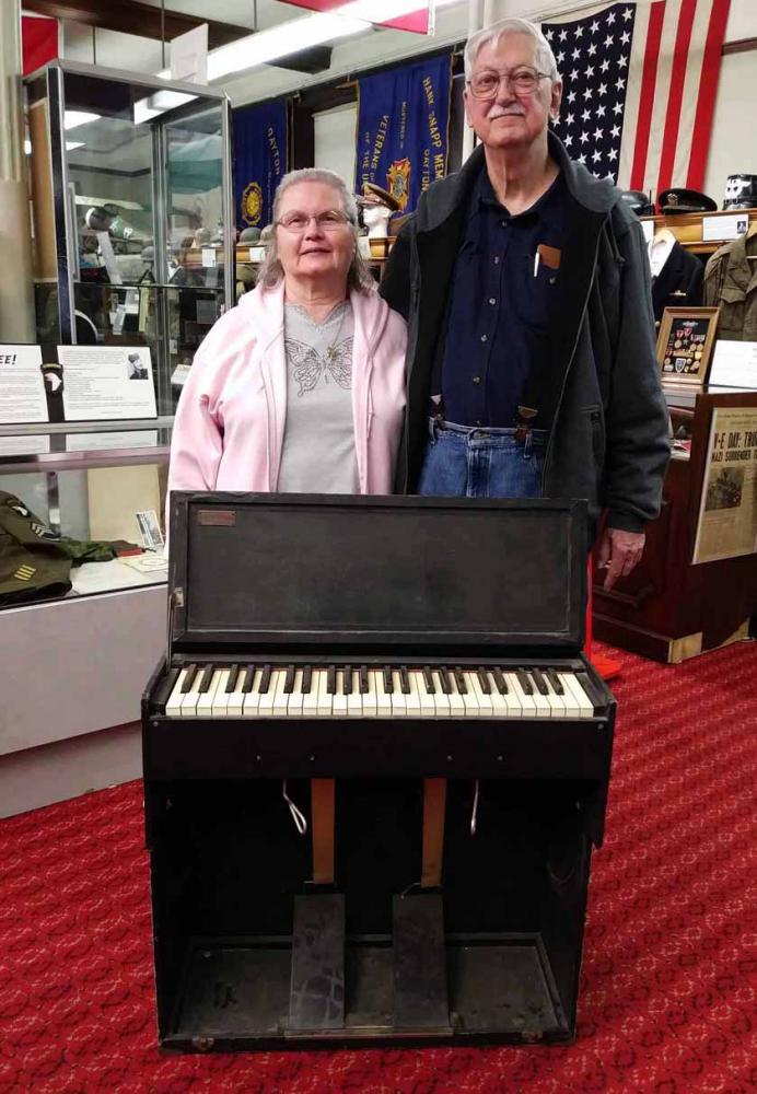 Estey portable field organ FIELD & PERSONAL GEAR SECTION U.S