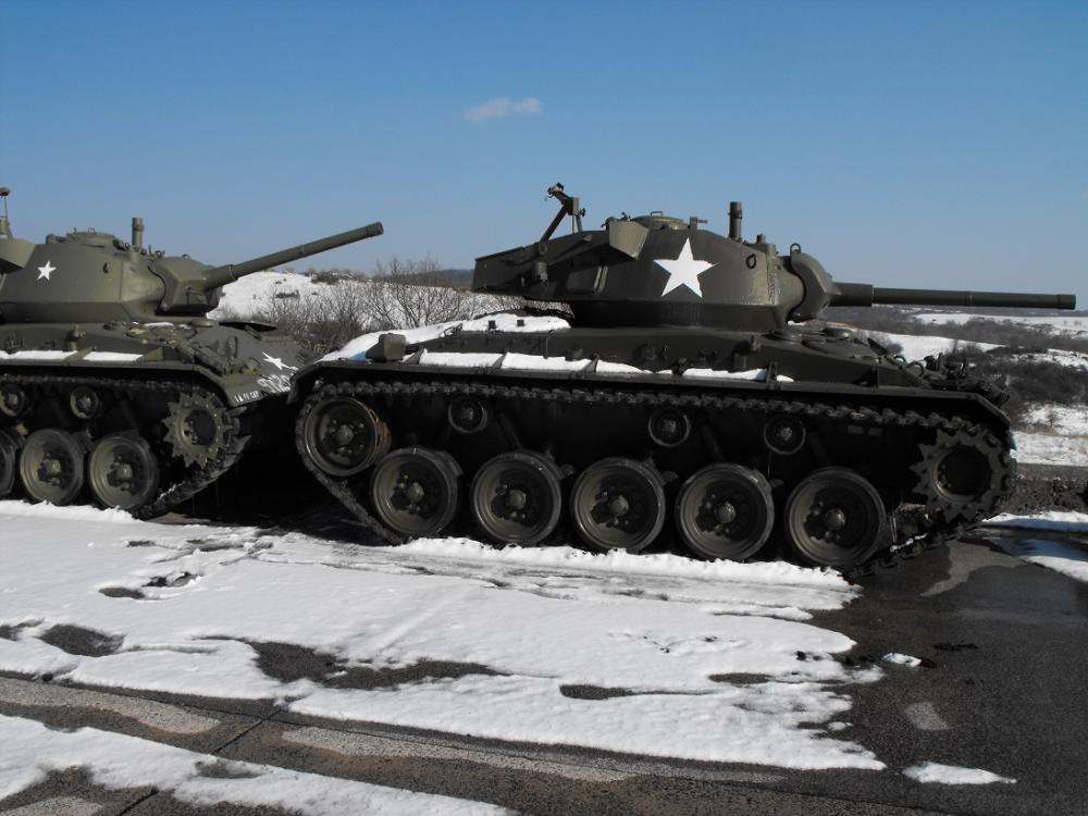 A-00.jpg