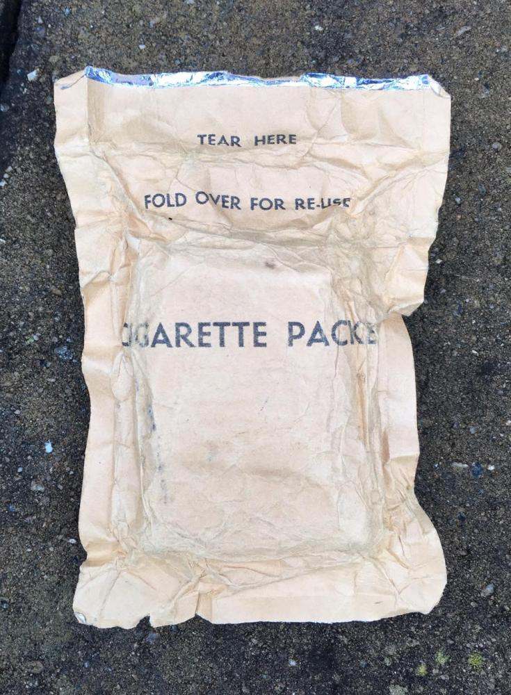 cigarette in wall illusion Find the cigar. : r/illusionporn