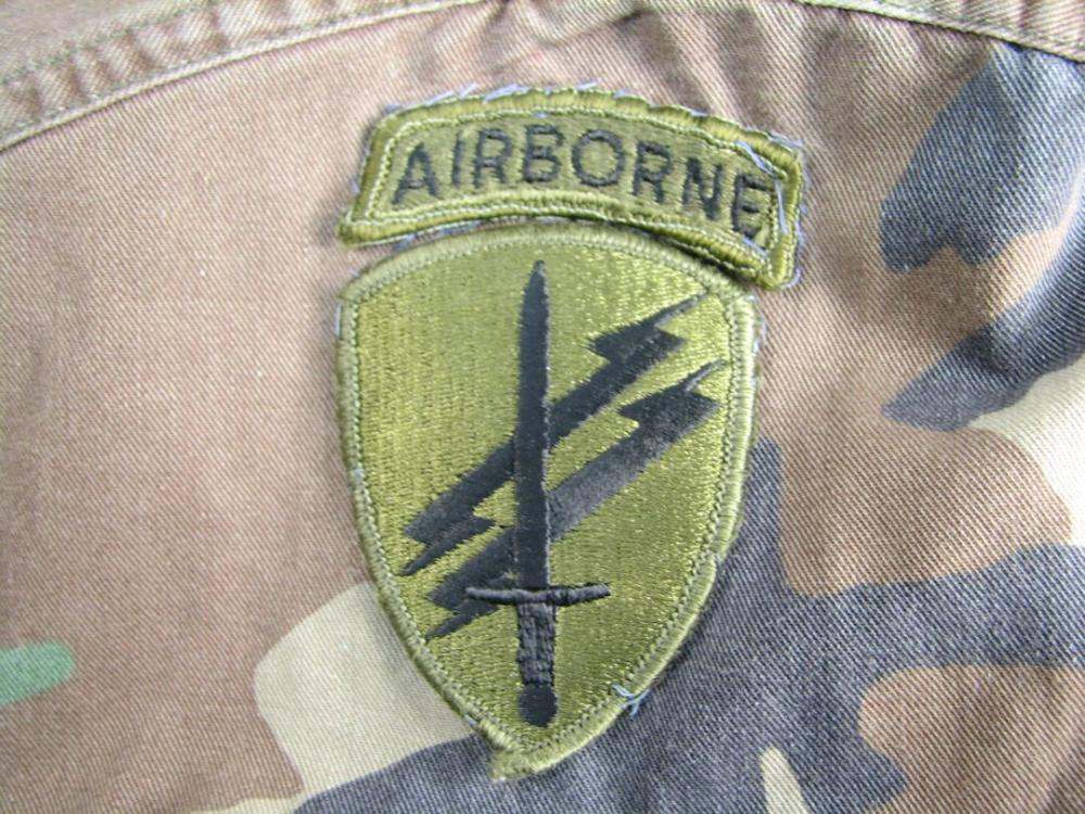 Special Forces Airborne With Two Lightning Bolts Army And Usaaf Us