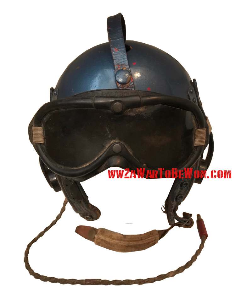 True early Jet Age transitional helmet - FLYING HELMETS AND