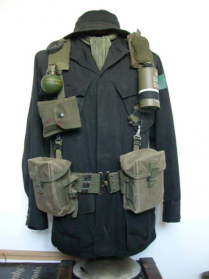 MACV-SOG black dyed jungle jacket - UNIFORMS - U.S. Militaria Forum