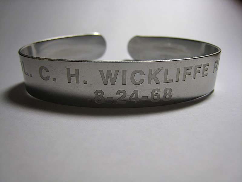 Vietnam MIA / KIA bracelet for a pilot - IDENTITY ITEMS (DOG TAGS ...