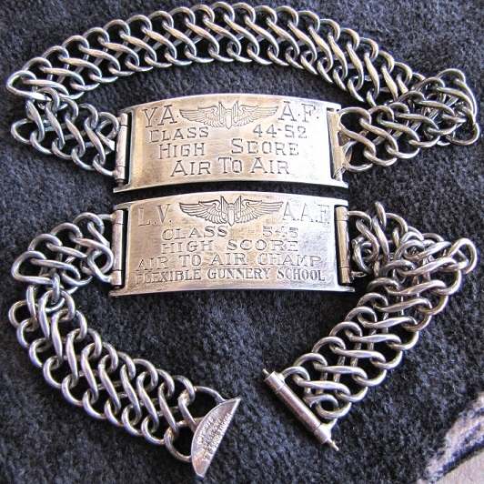 US AAF AERIAL GUNNER army vintage ブレスレット WWII AAF Aerial Gunnery School Trophy Bracelets. - IDENTITY