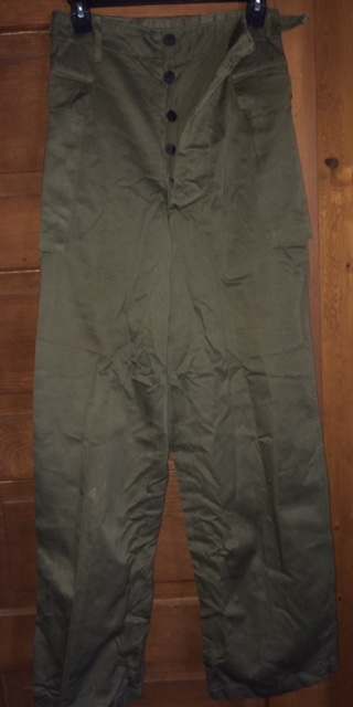 Green fatigue work pants w/cargo pockets, not HBT. What are