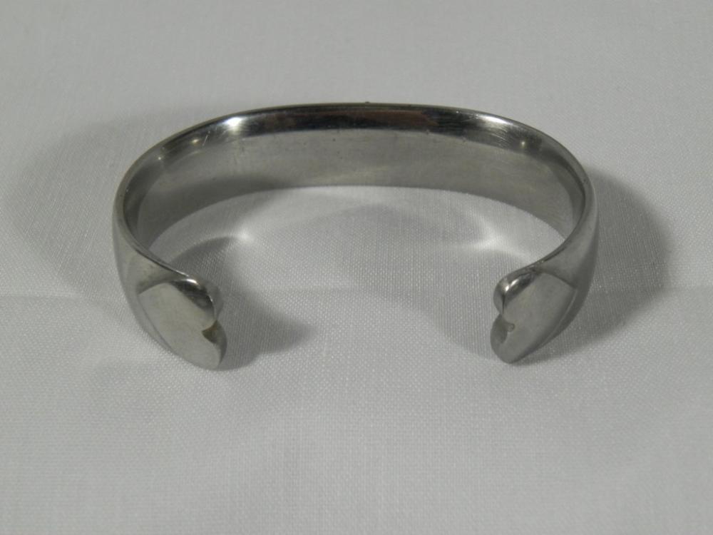 WWII US Navy Pilot Wings Sweetheart Bracelet? - HOMEFRONT