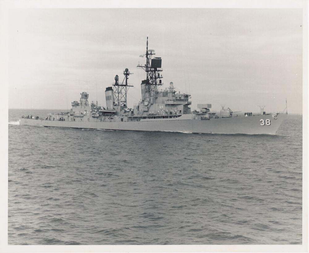 Copy of DDG-38_Luce6.jpg