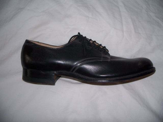 low quarter shoes and dungarees USN - UNIFORMS - U.S. Militaria Forum