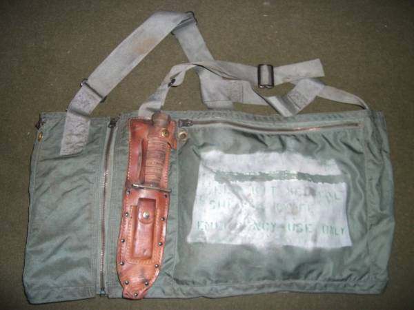 US Navy Survival Kit Vest Type SV-1, 1967, complete. - SURVIVAL GEAR - U.S.  Militaria Forum