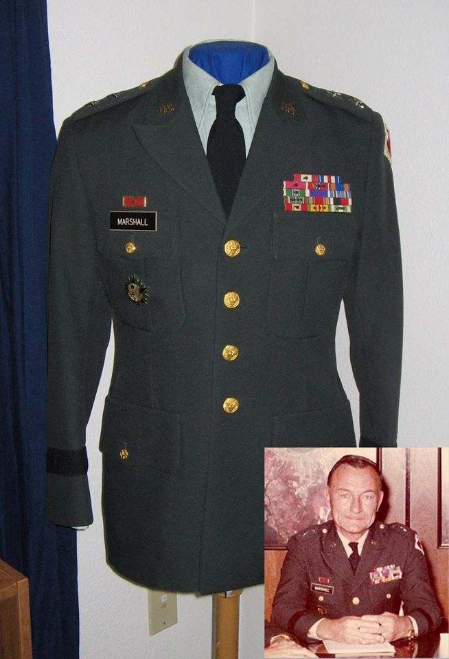 Stars on Their Shoulders Military Uniforms of the Twentieth Century