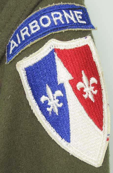 Army shirt w/ rigger, airborne, master parachute, - UNIFORMS - U.S ...