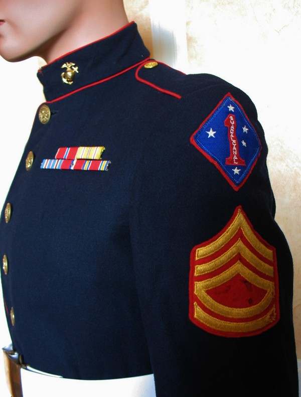 WW2 USMC dress blue with bloody patch - UNIFORMS - U.S. Militaria Forum