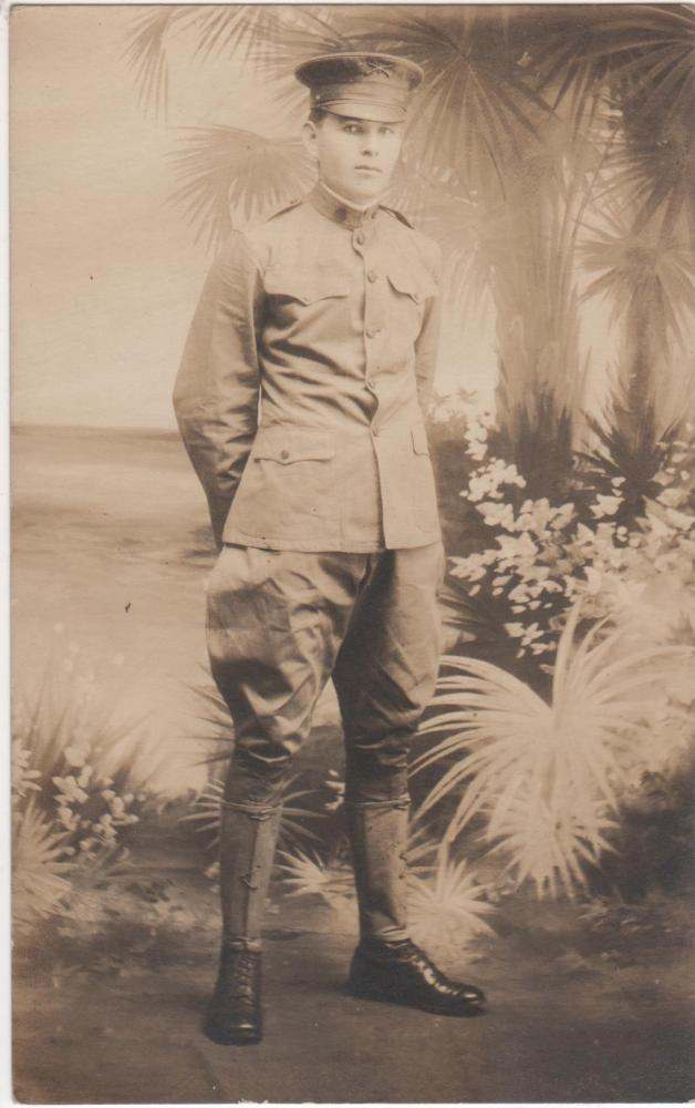 1st Infantry Regiment company B 1915 001.jpg
