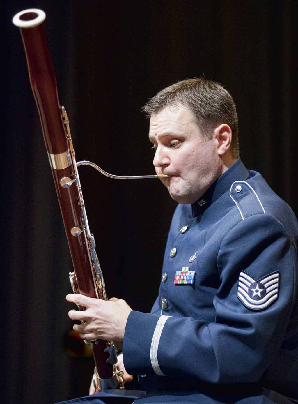 travis air force base uniform shop