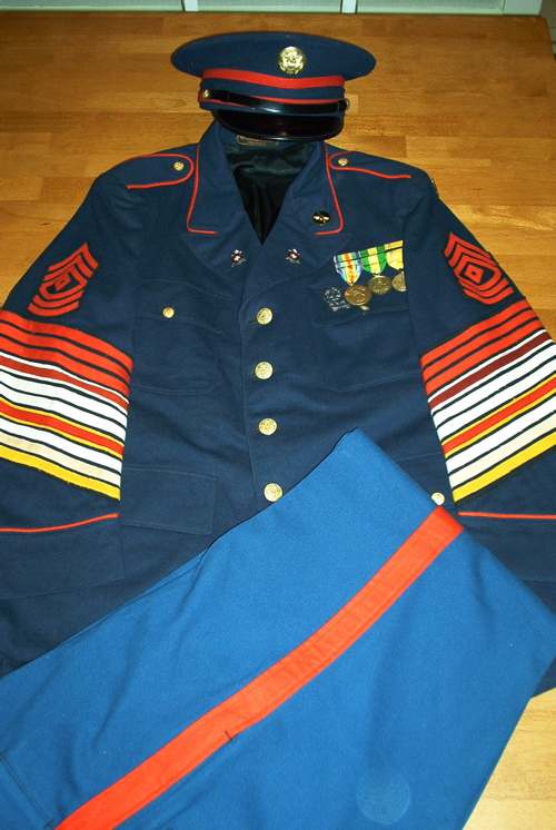 new addition late 1930 s Enlisted Dress Blue jacket have questions UNIFORMS U.S. Militaria Forum