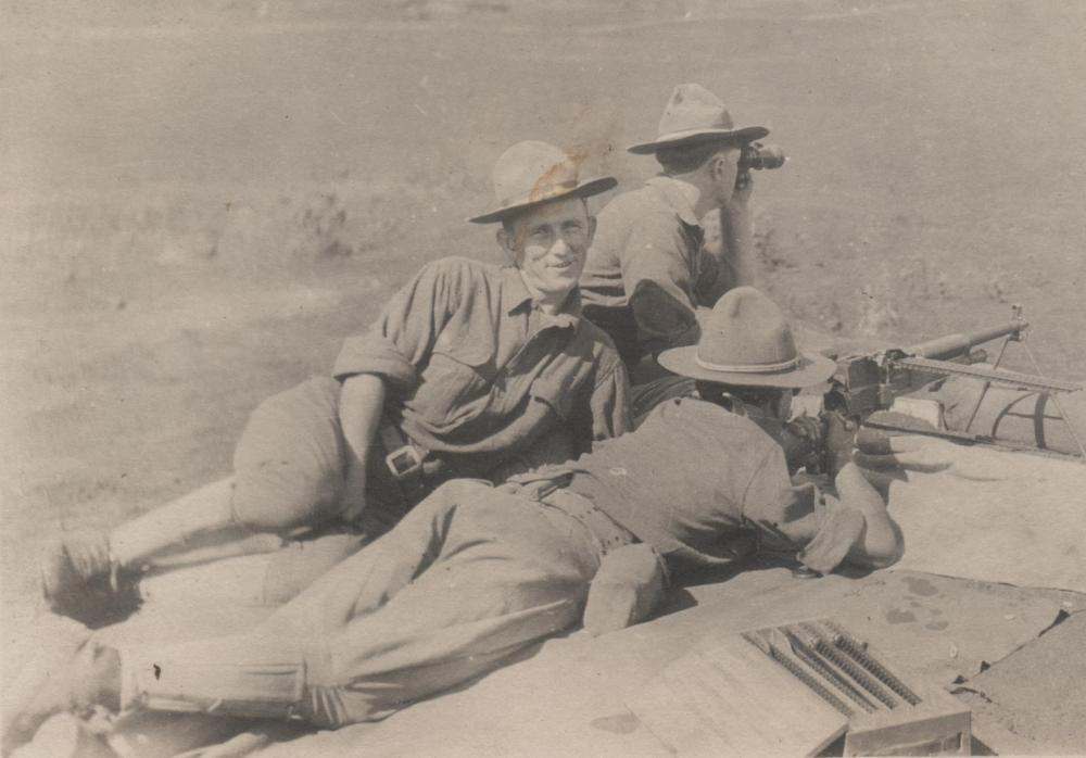 1st Infantry Regiment 1916 Benet Mercie Machine Rifle  002a.jpg