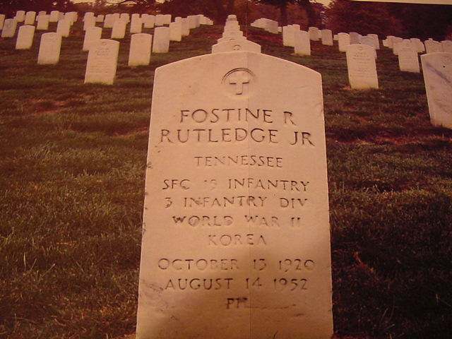 Korean war KIA grouping to Fostine R. Rutledge - ATTRIBUTED MEDAL ...