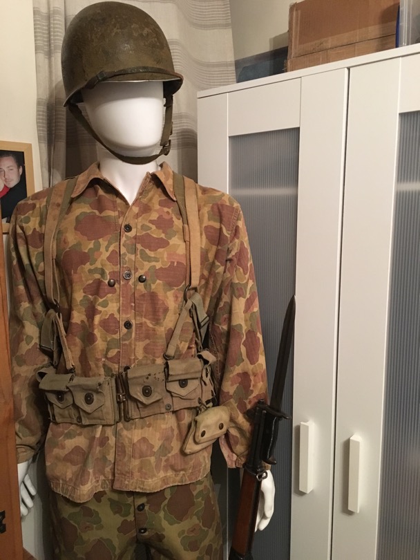 WW2 USMC Hand Camo Field gear FIELD & PERSONAL GEAR SECTION U.S