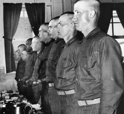 USMC mid 1960's uniform question - UNIFORMS - U.S. Militaria