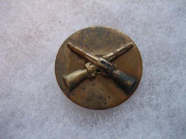 Interesting Rifles on Infantry EM Disc - BRANCH OF SERVICE COLLAR BRASS ...