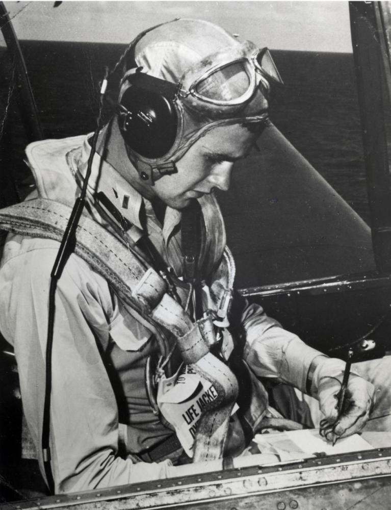BUSH USN 3.jpg