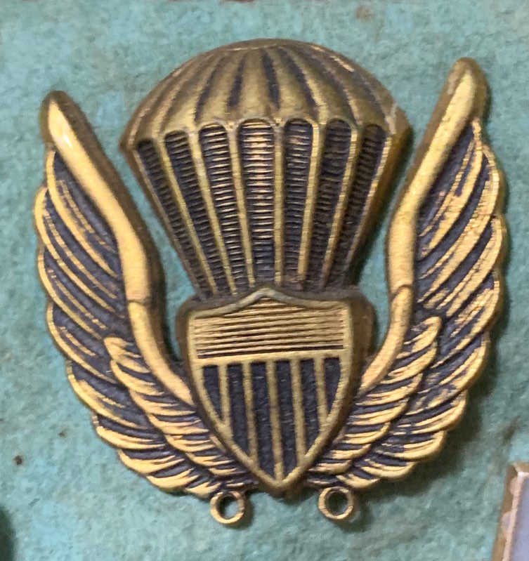 Identify Parachute Oval? - AIRBORNE, GLIDER TROOPS, PARATROOP JUMP