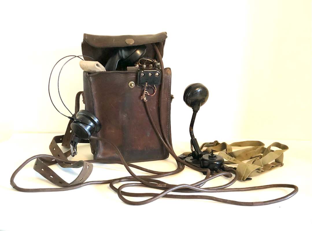 WWII USMC Artillery EE-8 Field Phone-TD-1 Chest Set-R-22