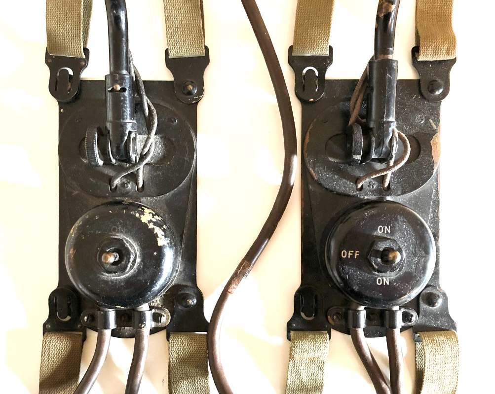 WWII USMC Artillery EE-8 Field Phone-TD-1 Chest Set-R-22