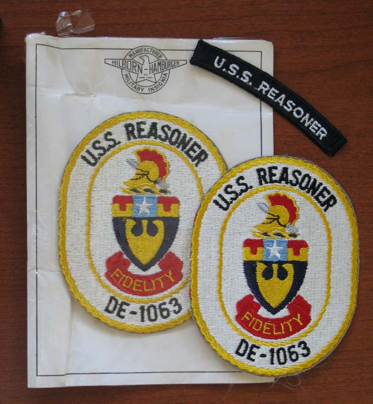 DE 1063 USS REASONER Hilborn Hamburger 002.jpg