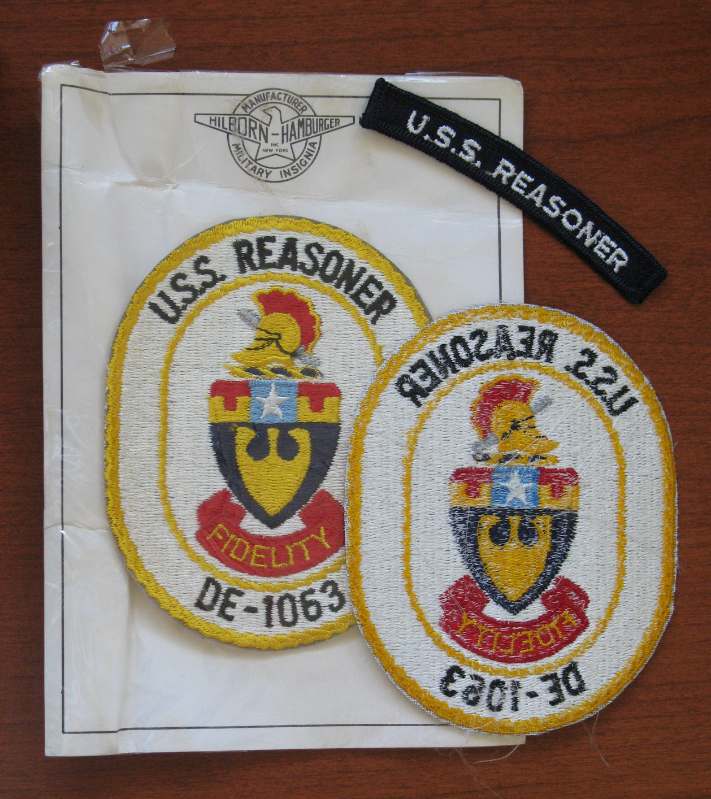 DE 1063 USS REASONER Hilborn Hamburger 003.jpg