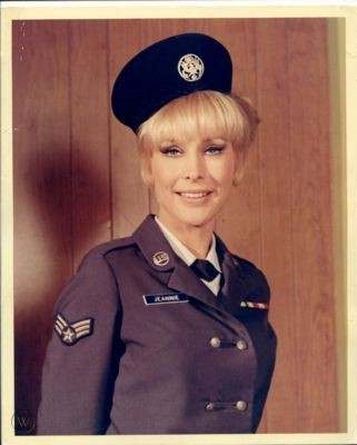 vint-69-barbara-eden-waf-uniform_1_d4c038ba8d0a280015058d63e1d7639d.jpg.db405e7997a82eee81df097c909ce531.jpg
