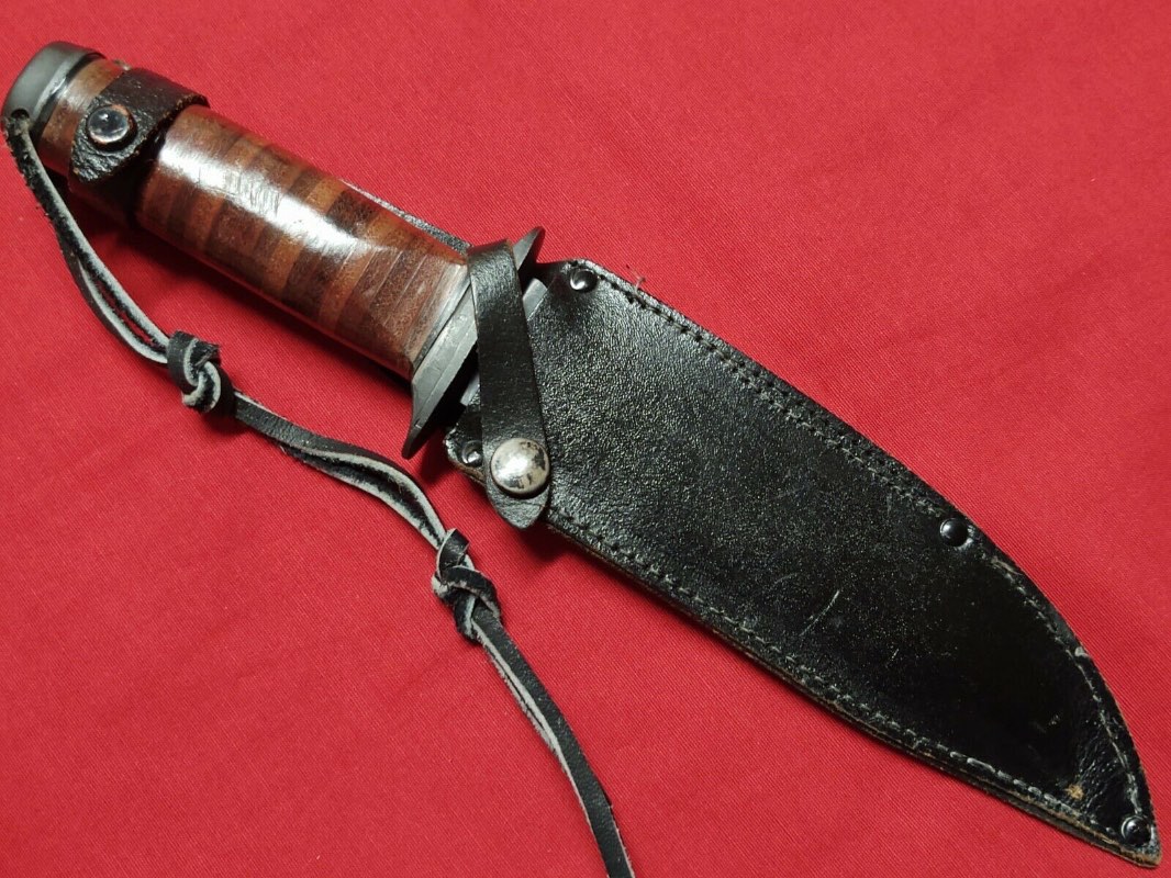 Vietnam SOG Marine Recon Knife *EX+* on eBay. (It's a Kiffe!) EDGED