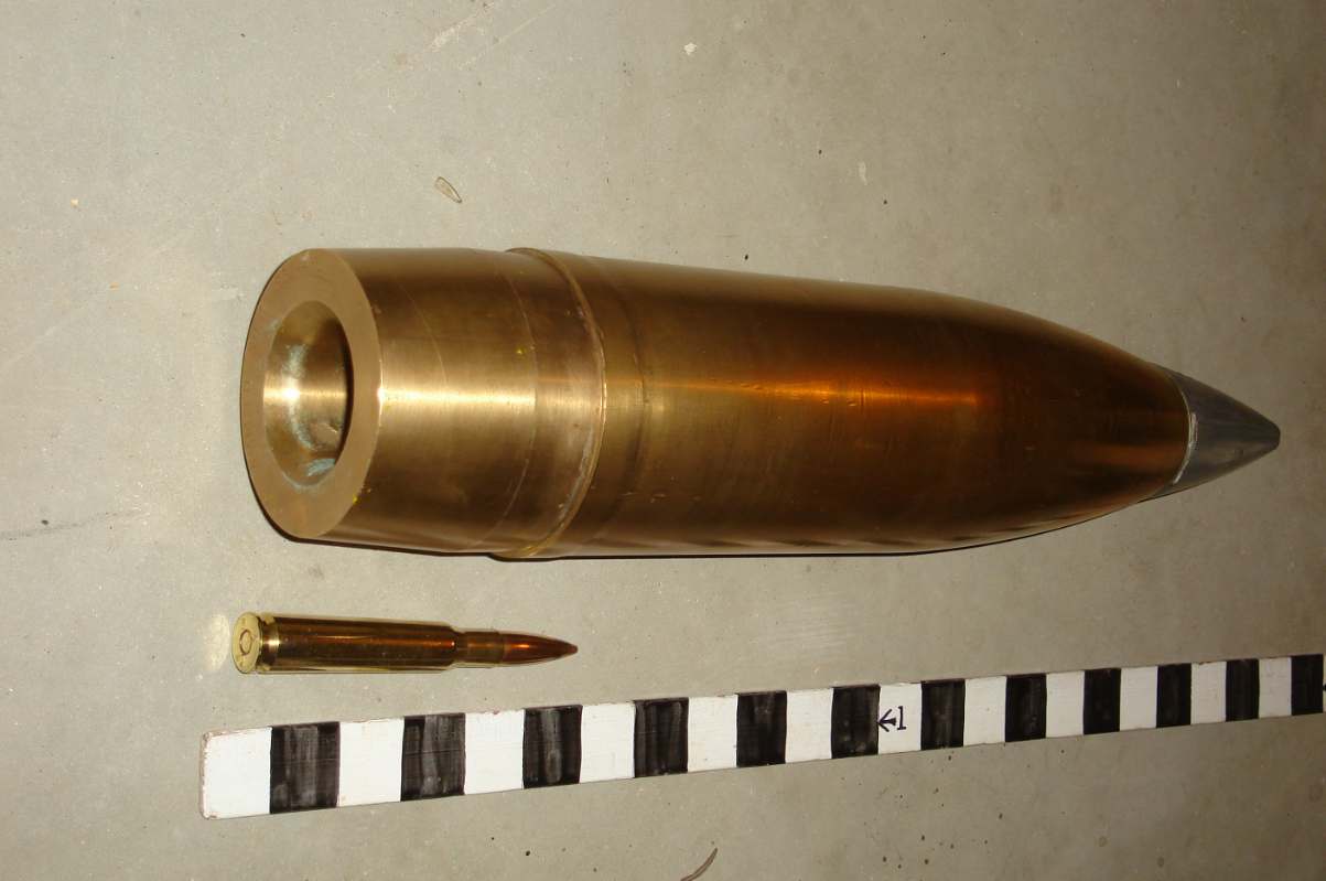 105mm Artillery shell and projectile - ORDNANCE - U.S. Militaria Forum