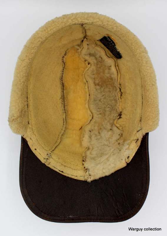 The USAAF B2 shearling cap - FLIGHT CLOTHING - U.S.