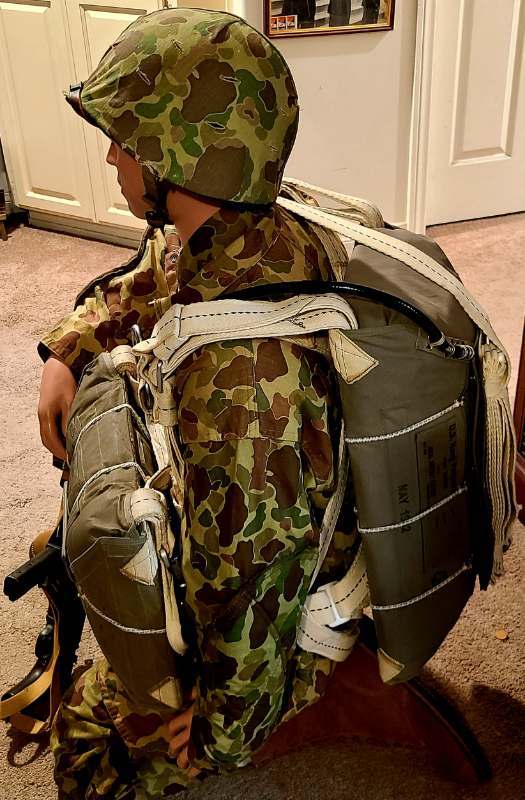 What would paramarines wear? - UNIFORMS - U.S. Militaria Forum