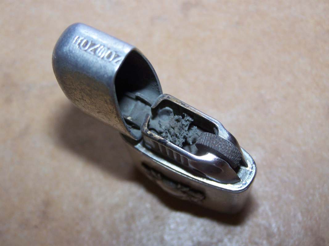1162585875_USSBOLSTER(ARS-38)PlaqueBadgeLighter03.jpg.0de0c49b9f39d8d940c675245c813b8b.jpg