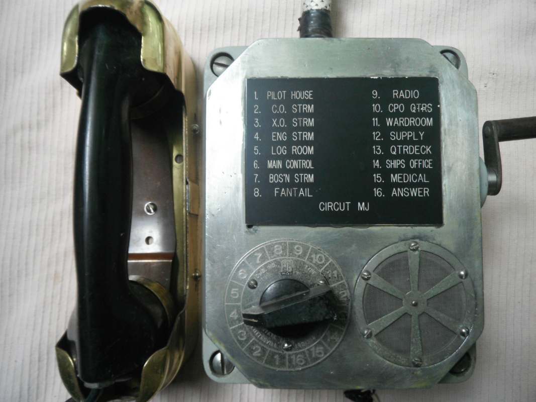 1887585959_USSCONSERVER(ARS-39)Growler02.jpg.bd343776c9c9c5f974c1a602f21dd423.jpg