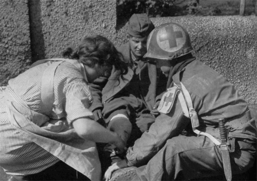 Medic.gif.40f286669e6bfdf5134c45dc1ded47b8.gif