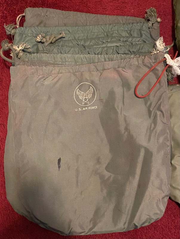 バッグ 60s U.S. AIR FORCE Helmet Bag 2nd type US Air Force Flyers Helmet Bag w/Strap – Broadway & Sons