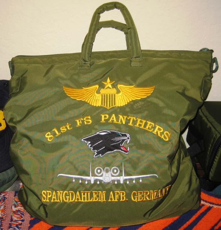 USAF flight helmet bags . FLYING HELMETS AND ACCESSORIES U.S