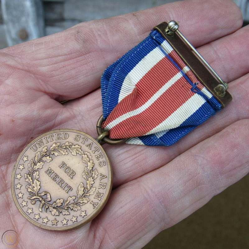 Fake WWI DSC/ Navy Cross group eBay Seller bigp63 Page 5 DECORATIONS/VALOR AWARDS U.S