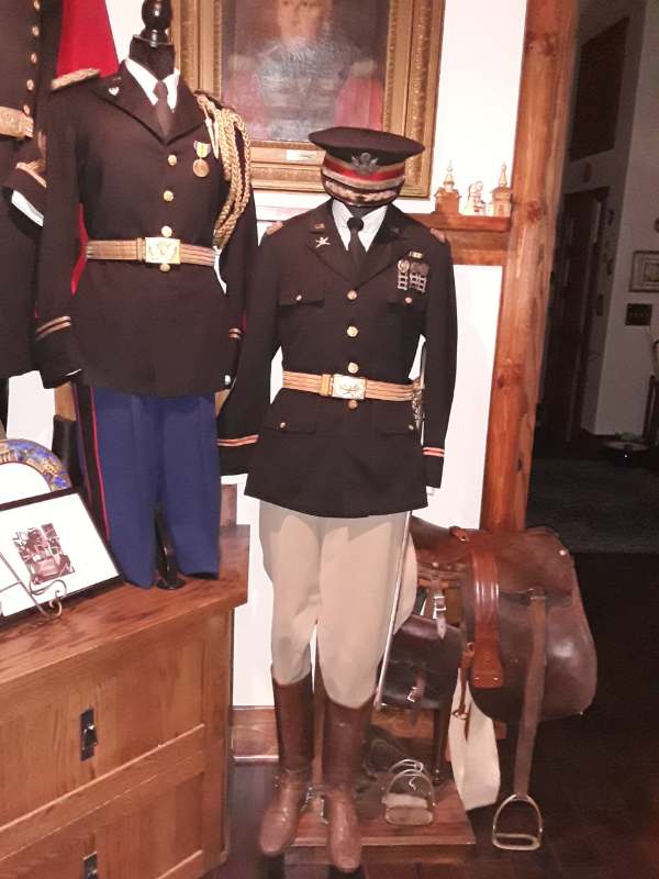Difference between m1938 and m1953 officers blue dress uniform UNIFORMS U.S. Militaria Forum