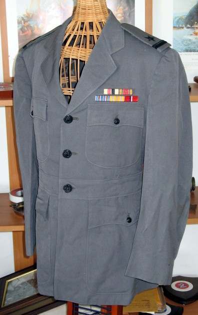 Ensign001.jpg.461b5c80a4be8fd3b8bc9b0939b0fa85.jpg