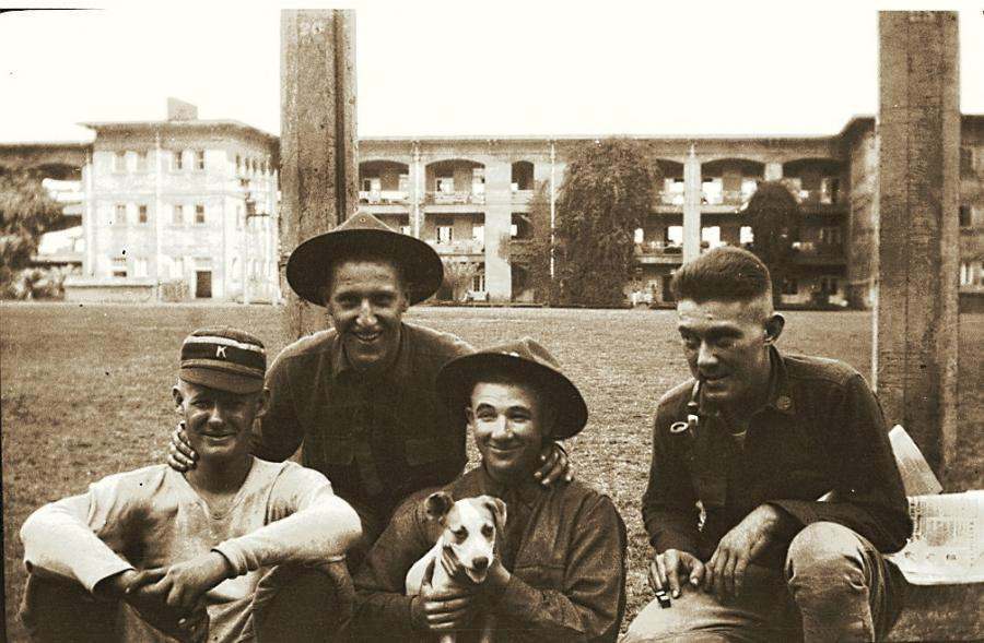 35thInfantryCompanyKSchofieldBarracks001.jpg.e9331193665c1ffd7e6945287c93c058.jpg